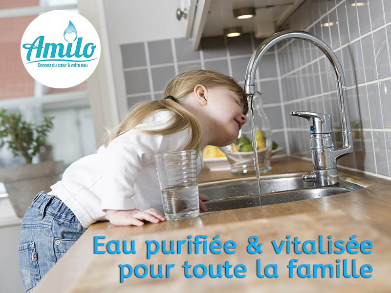 Small girl in the kitchen